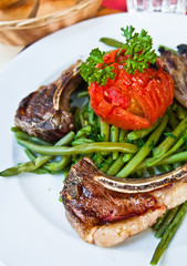 porterhouse juicy steak with fresh green beans
