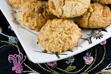 Walnut cookies