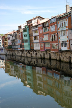 Les reflets de Castres
