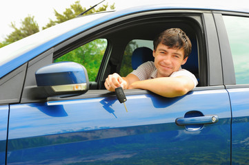 man showing the keys