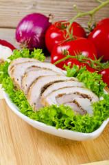 fleisch rouladen mit Chili und Tomaten