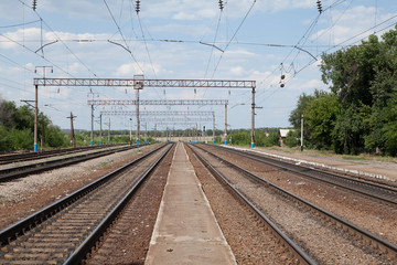 Fototapeta na wymiar Железнодорожный узел в городе Новохопёрск.