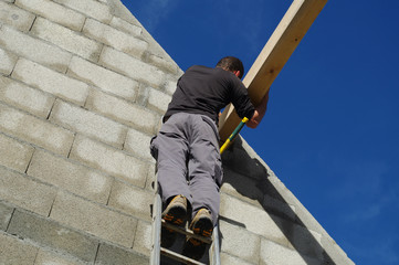 construction de maison - charpentier