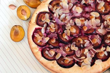 Plum pie and plums