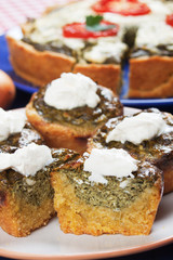 Spinach quiche with cream