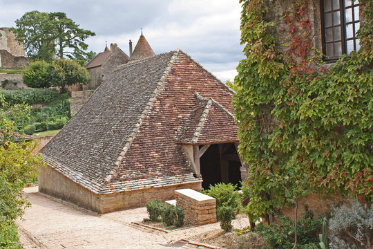 la Halle de Brancion