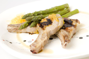 Lamb Chops with Asparagus