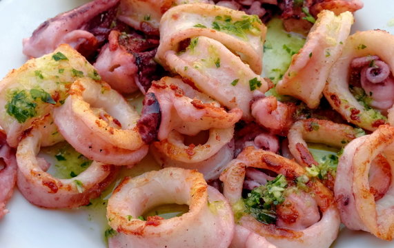 Calamars saut&eacute;s