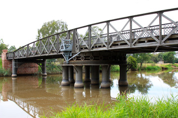 Fototapeta premium rotating bridge