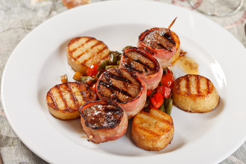 Grilled meat  with vegetables