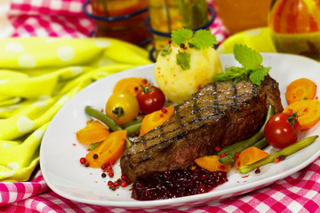 Rumpsteak mit grünen Bohnen,Püree