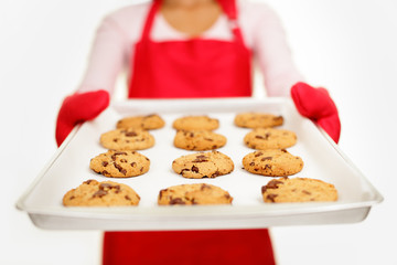 chocolate chip cookies - baking woman