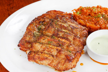 Ribs with smoky spicy sauce