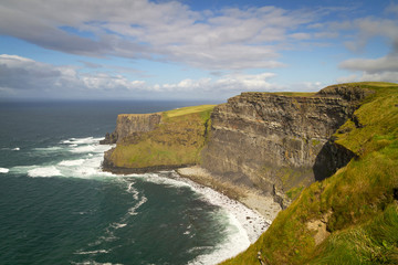 Idyllic view for Irish Cliffs of Moher