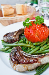 porterhouse juicy steak with fresh green beans