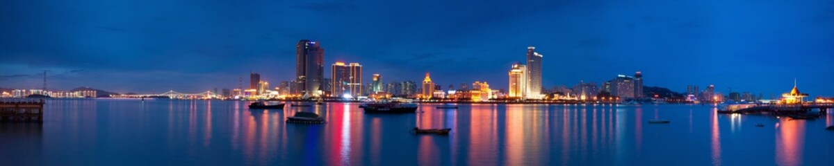 Fototapeta na wymiar Xiamen island night scape panoramic view,fujian province,china