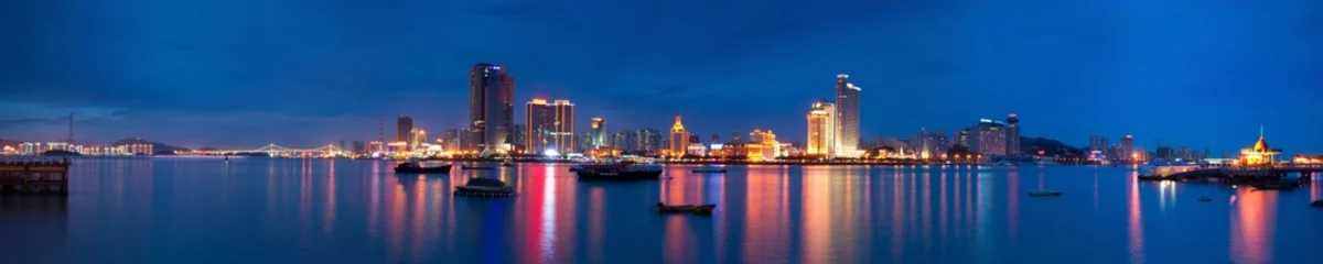 Foto op Plexiglas Xiamen island night scape panoramic view,fujian province,china © cityanimal