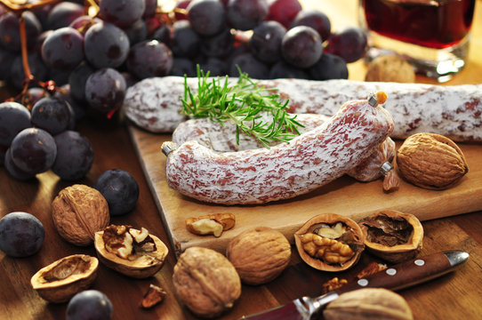 N&uuml;sse, Salami