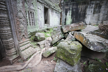 rovine ad angkor in cambogia