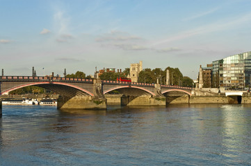 Fototapeta na wymiar Lambeth Bridge at London