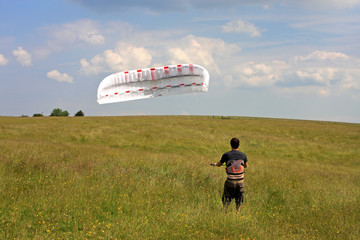 power kite flying © Jenny Thompson