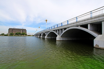 Fototapeta na wymiar bridge across the river