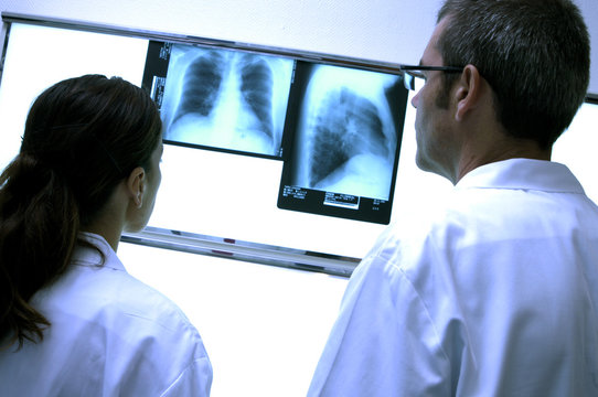 m&eacute;decin radio