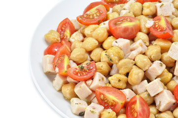 Detalle de ensalada de garbanzos.
