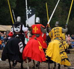 Ritter zu Pferde