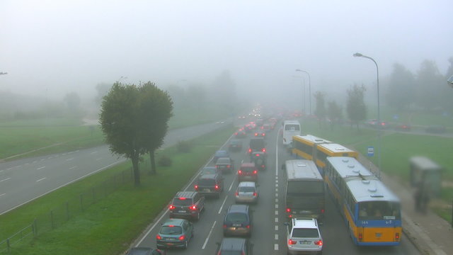 Morning traffic in the fog