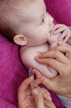 nourisson p&eacute;diatrie vaccin