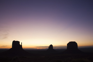 モニュメントバレーの朝