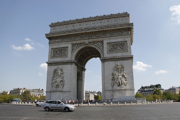 Fototapeta na wymiar Paris - Arc de Triomphe