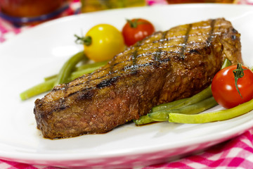 Rumpsteak mit grünen Bohnen
