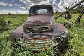 Fototapeta premium Vintage Farm Trucks
