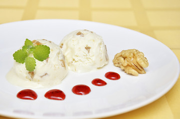 vanilla ice cream