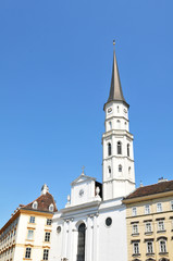 Fototapeta na wymiar St. Michael's Church (Michaelerkirche) in Vienna