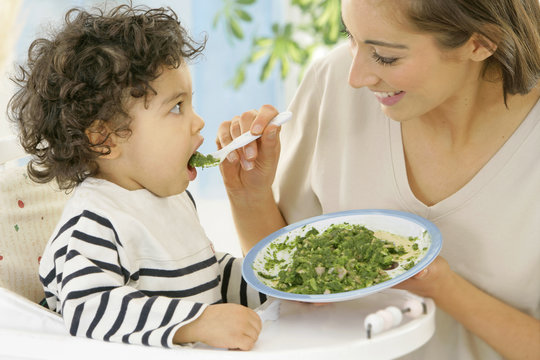 B&eacute;b&eacute; - Alimentation