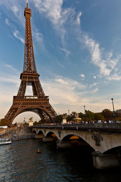 Tour Eiffel et pont