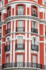 Fototapeta na wymiar Apatment Building in Madrid, Spain