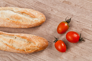 Baguette and tomatoes