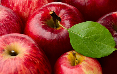 Red Apples