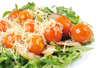 Salad with arugula and tomatoes