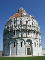 Fototapeta premium gothic baptistery in Pisa, neat the tower