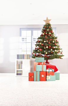 Christmas tree and wrapped gifts