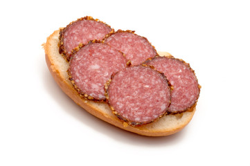 Brötchen mit Pfeffersalami
