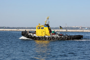 tugboat at speed