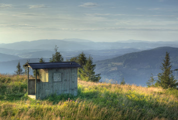 Chatka na g&oacute;rze Wielka Racza
