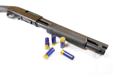 Law enforcement tactical shotgun with shells