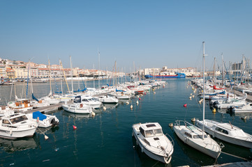 Fototapeta na wymiar Port de Sète 8